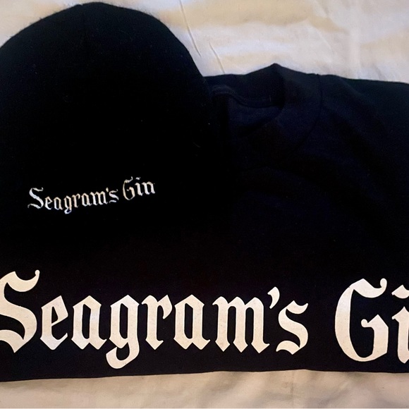 Seagram's Gin Limited Edition Logo Knit Black Beanie & 3x T-Shirt.. New - Picture 2 of 8